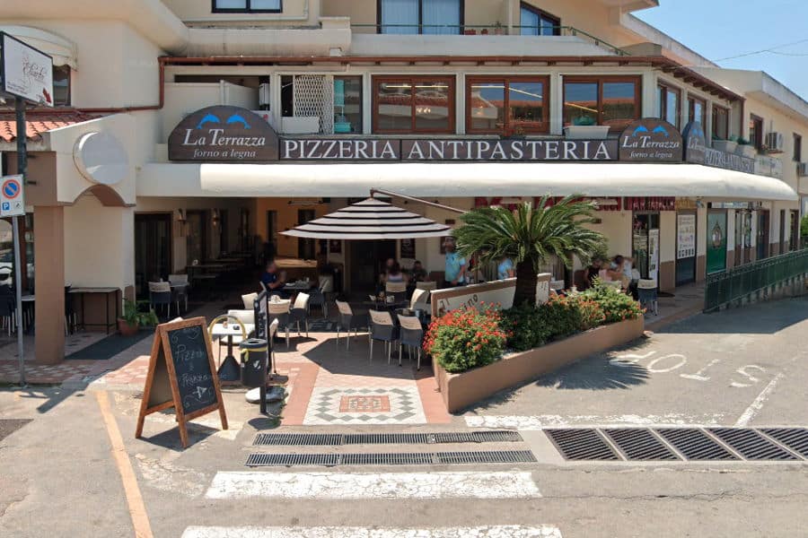 Ristorante La Terrazza Pizzeria Arzachena, Aussenansicht.