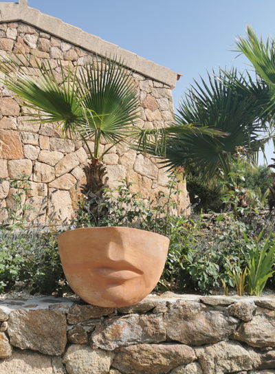 Der schön angelegte Garten im Ferienhaus Villa Ella.